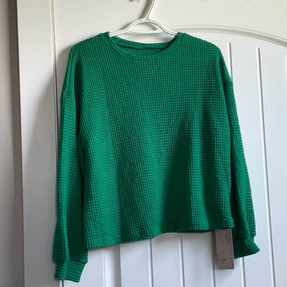 Kelly green Emery Rose all season sweater.